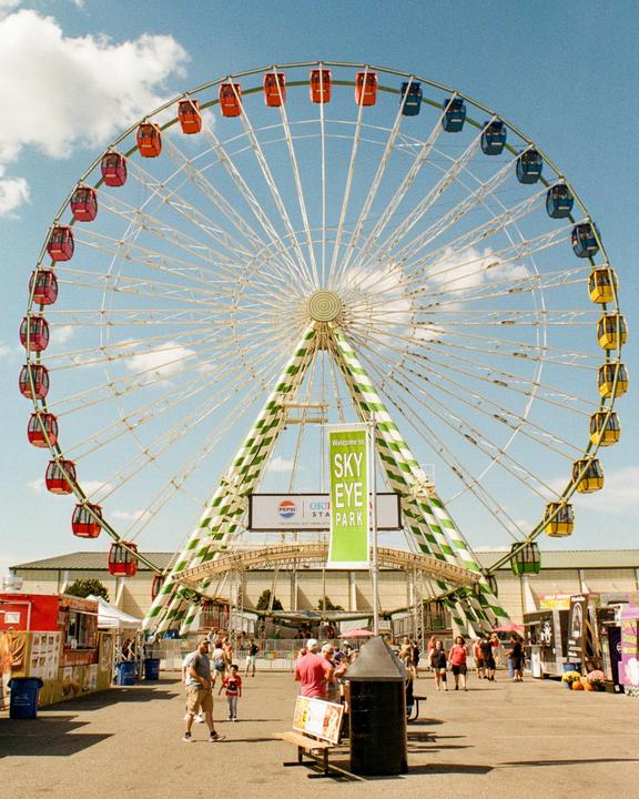 Nikon FA, Kodak Gold, Vivitar 28mm 2.5
