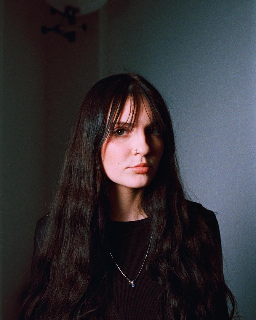 Océanne [Canon EOS-1N, Sigma Art 35mm f1.4 & 24mm f1.4, Portra 800], shot on canon eos 1n with kodak portra 800