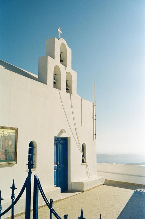 5 from a recent trip to Greece. New to photography. Feedback welcome. (Canonet QL17, 40mm f/1.7, Fuji 400)