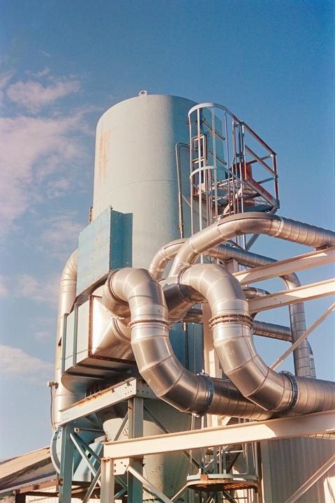 MACHINE | Contax G1 | Zeiss Planar 45mm f/2 | Portra 400 + Washing Machine (whoops)
