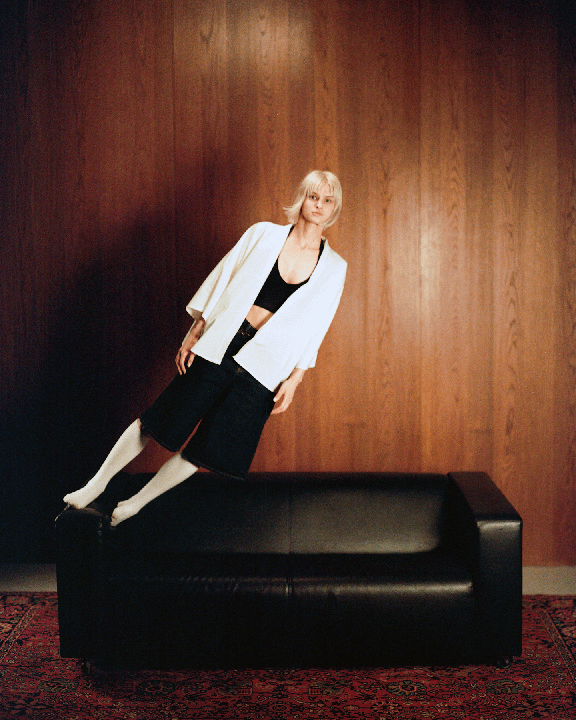 Ulyana [Mamiya RZ67, 110mm f2.8, Portra 800]
