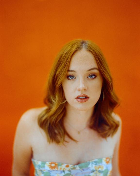 Orange | Pentax 6x7 | 105mm 2.4 | Cinestill 800T | Self-Scan/Dev