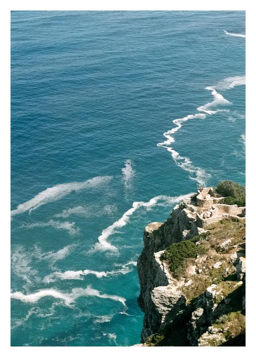 Coast [Minolta X-300, Minolta MD 50mm f1.7, Kodak Gold 200]