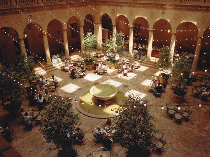 Art museum cafe [Leica m6, 28mm, portra 800]