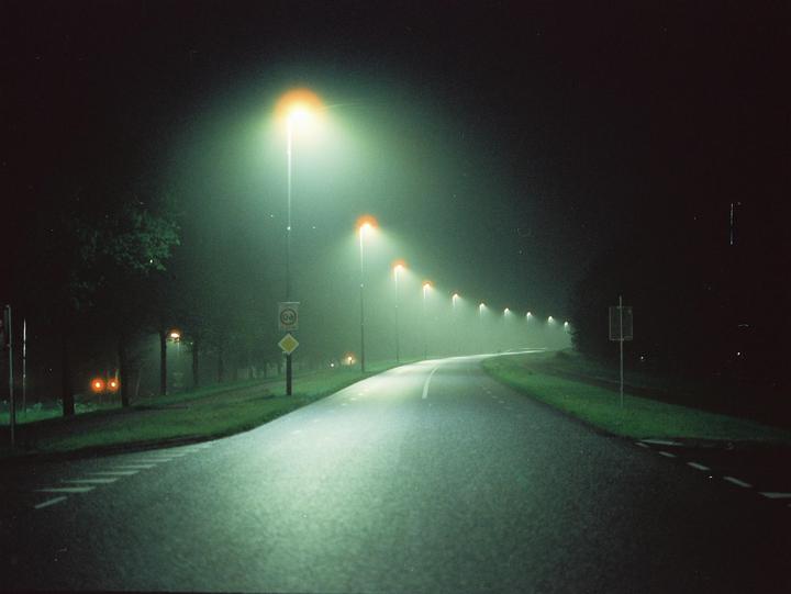 Mamiya 645 pro - 80mm 2.8 - Cinestill 800t