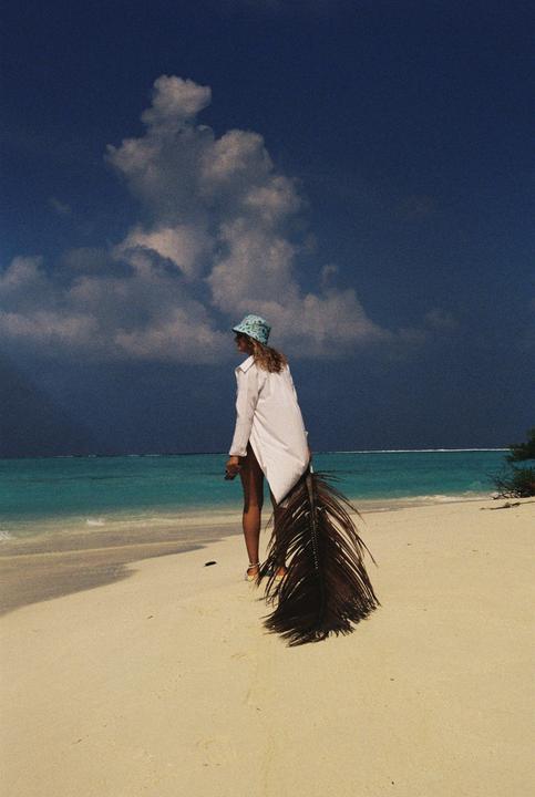 Bodumohora Island, Maldives [Canon AE-1, 50mm 1.8, Kodak Gold 200]