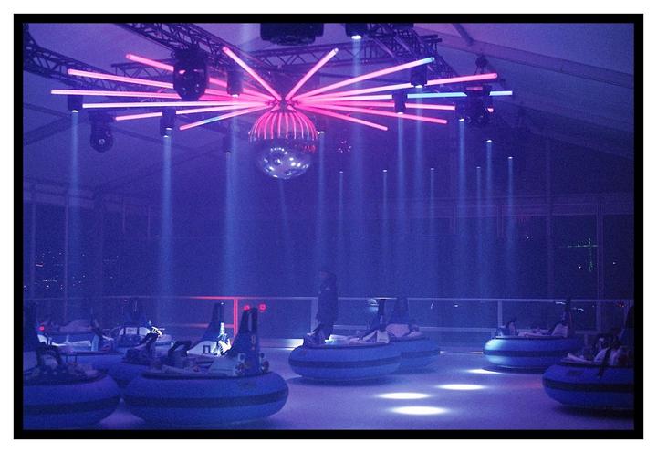 Bumper Disco [minolta x700, fuji superia 400]
