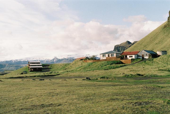 Beautiful Iceland through an old lens. May 2024 [Pentax K1000; Asahi SMC 50mm; Kodak Gold 200]