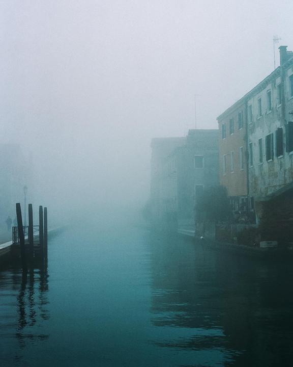 Fog in Venice [Canon AE-1, 50mm f1.8, Kodak Portra 400]