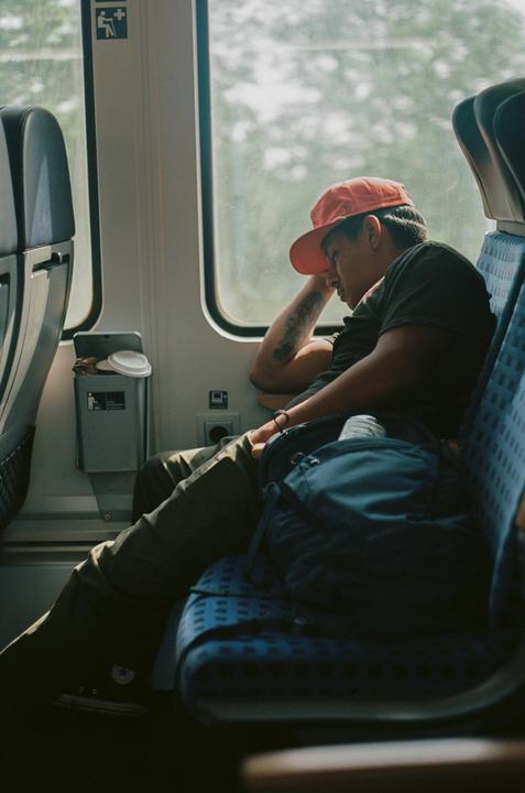 Canon AE-1. How am I doing?