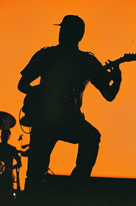 Rage Against The Machine (Canon EOS 3, 70-200 2.8L, Portra 400)