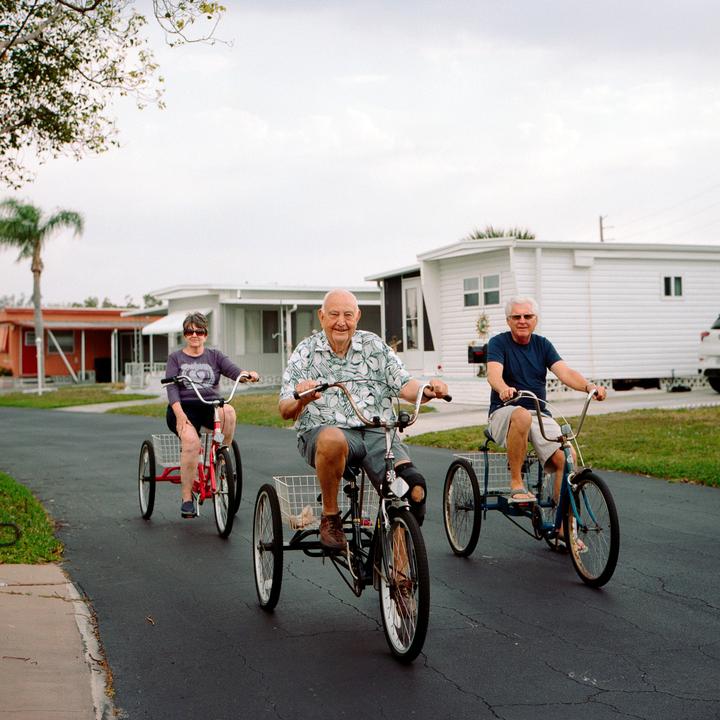Retired With Three-Tires (Rolleiflex 2.8E2 + Portra 400)