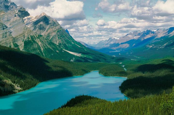 Canada on slide film is a top core memory. Nikon FM, 50mm f1.8, Fuji Velvia 50.