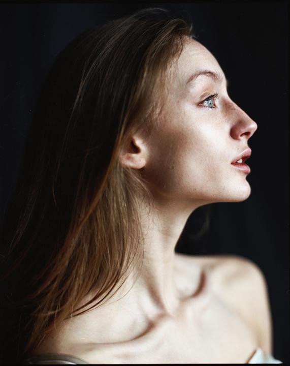 Alina, Mamiya RZ67, Secor 110mm 2.8, Portra 400