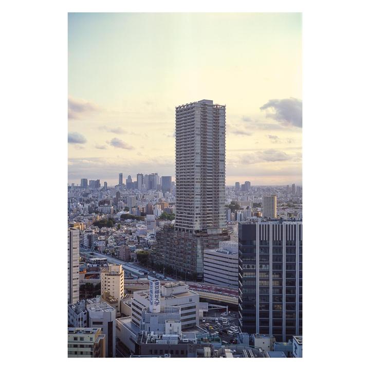 Handheld Over Tokyo [Fujifilm GW690II, Ektachrome 100]