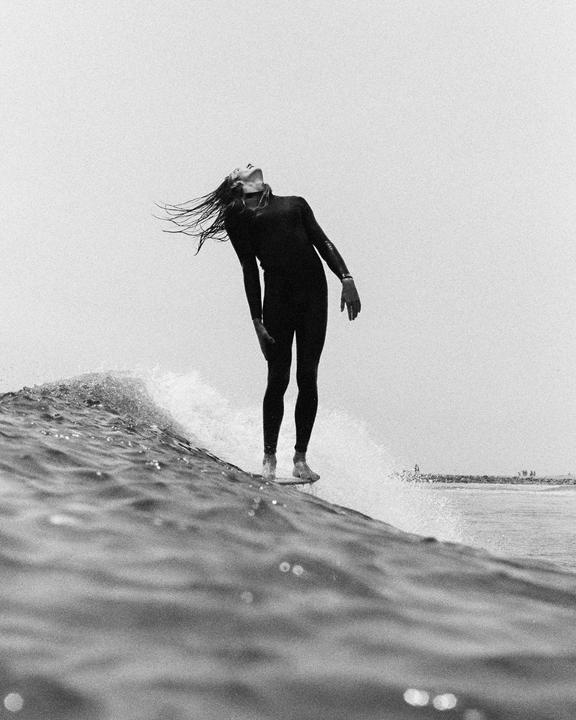 F100 / 85mm / Ilford 3200