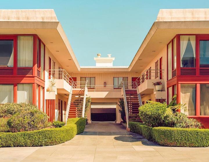 mid-century modern in sanny franny, cali [ga645, kodak gold 200]