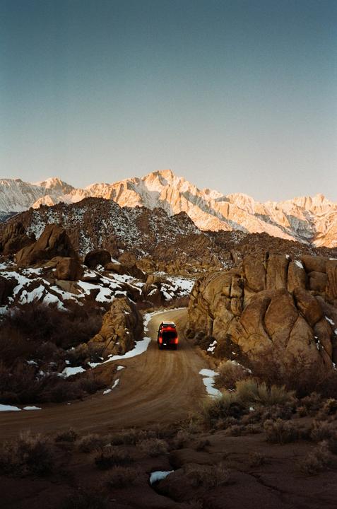 Alabama Hills [Leica M6 | Voigt 35mm 1.4 | Portra 400]