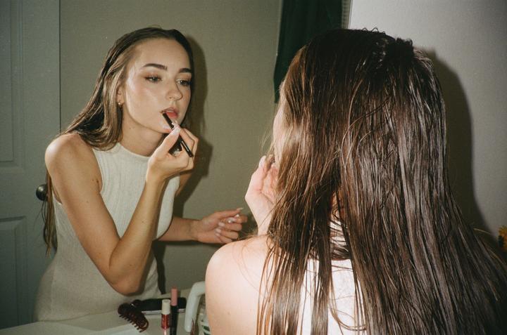 Nikon F2 | 35mm f/2.8 | Ultramax & E100