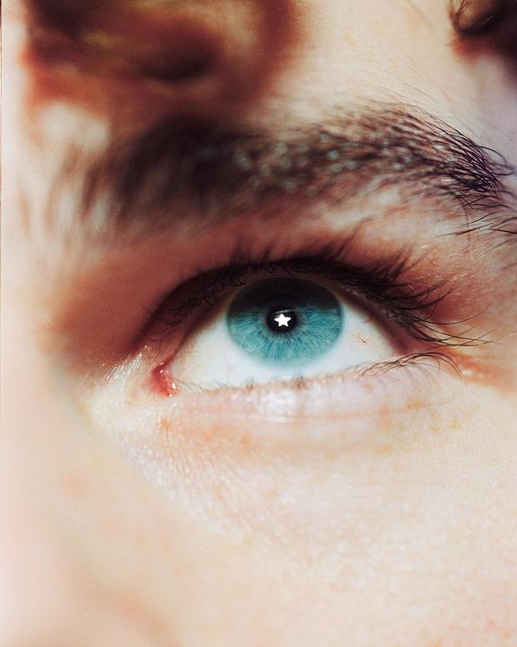 In my sights - Nikon FM3A, Sigma 105mm f2.8, Portra 800