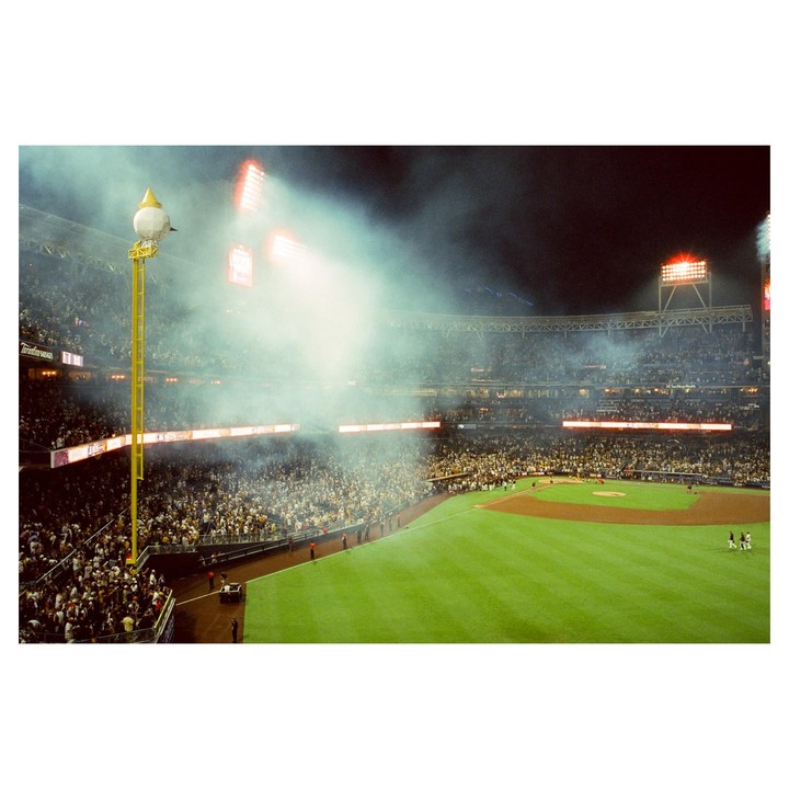 Monster grand slams; long bombs away [Leica MP, 28/2 Summicron, 800T]