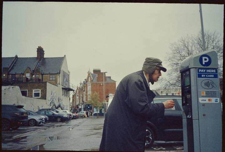 How two different Silbersalz films look uncorrected / Olympus XA
