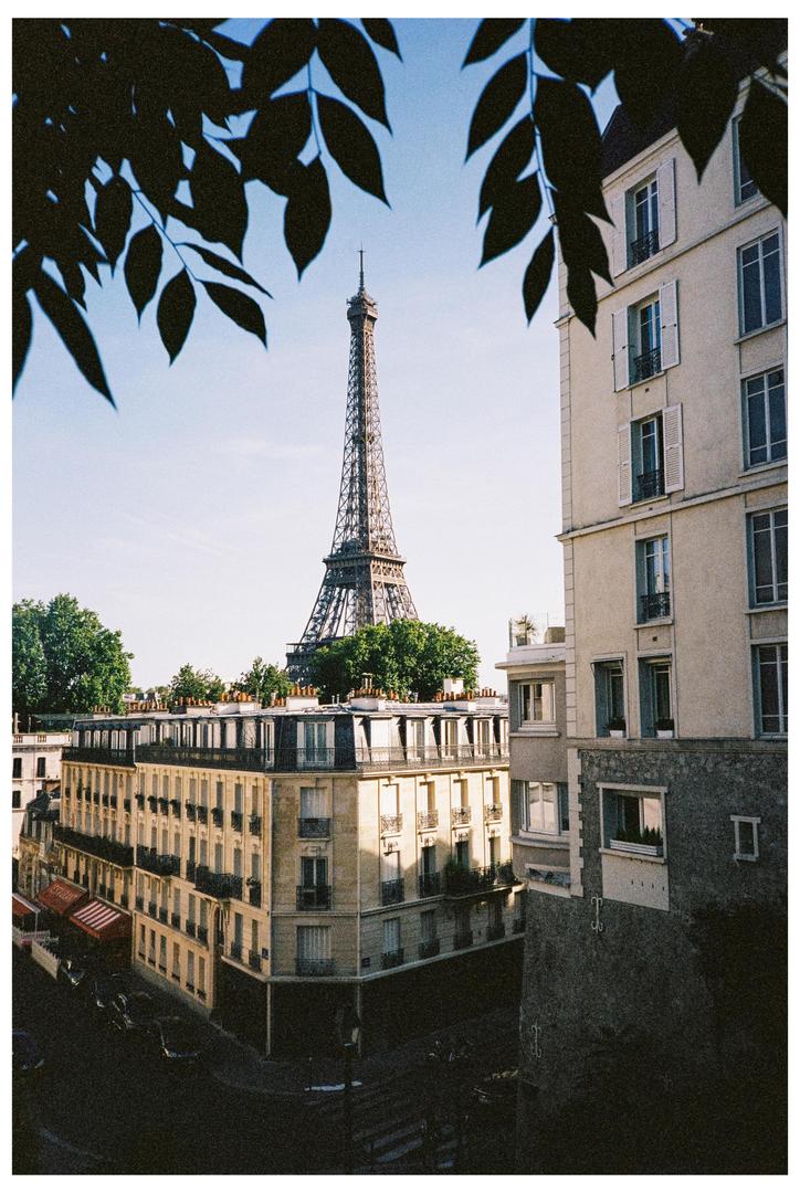 Weekend trip to Paris [Yashica T5 | Kodak Portra 400], shot on yashica t5 with kodak portra 400