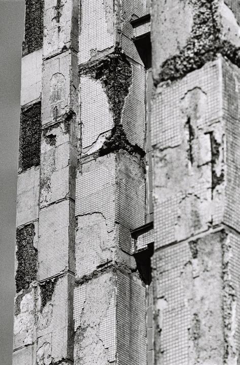 Urban decay on Fomapan 200