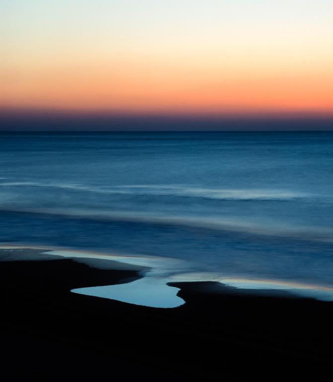 image 2024 by jelmzq