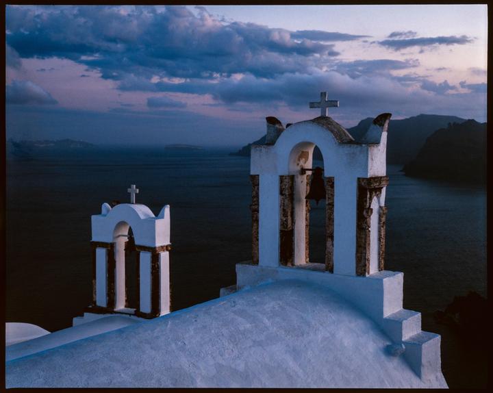 Santorini [Pentax 67 | 75mm 4.5 | Fuji Velvia 50]