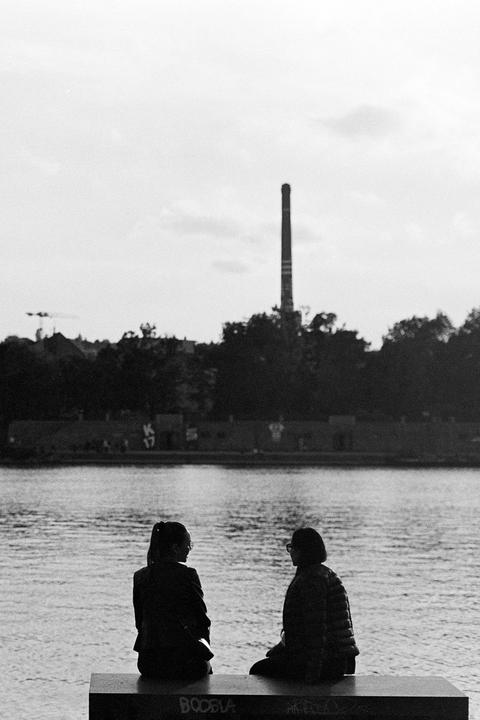 Ilford pan 100 expired 2002