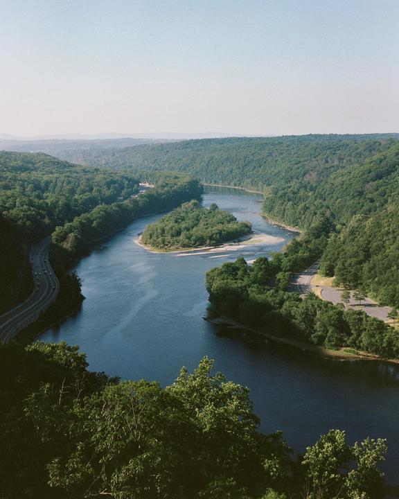 Delaware Water Gap (Pentax 645n / 75mm 2.8 / Portra 400)
