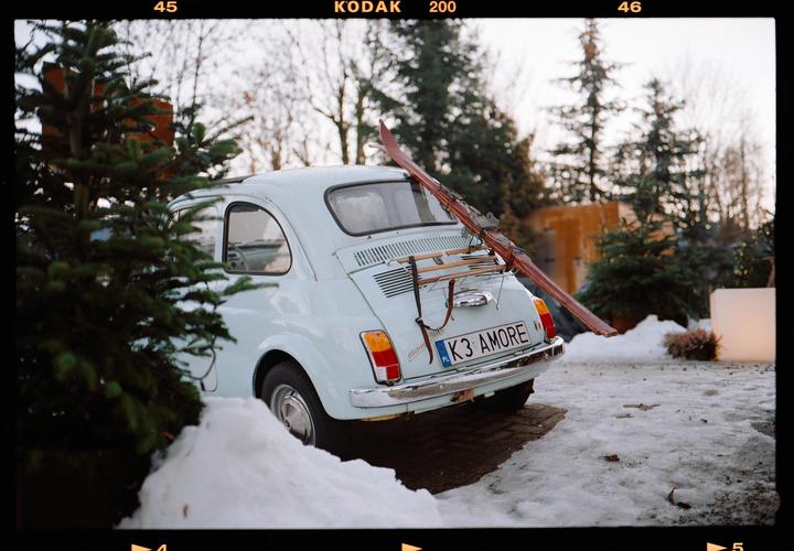 Wanna ski? [Fujica GW690II, Fujinon 90mm, Gold 200, Epson V600]