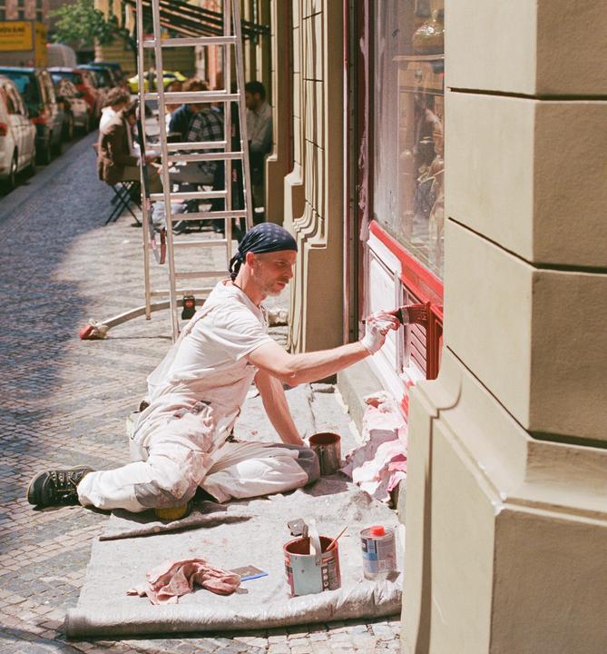 Portra 400 in Prague, Czech Republic. Shot on a Canon F-1