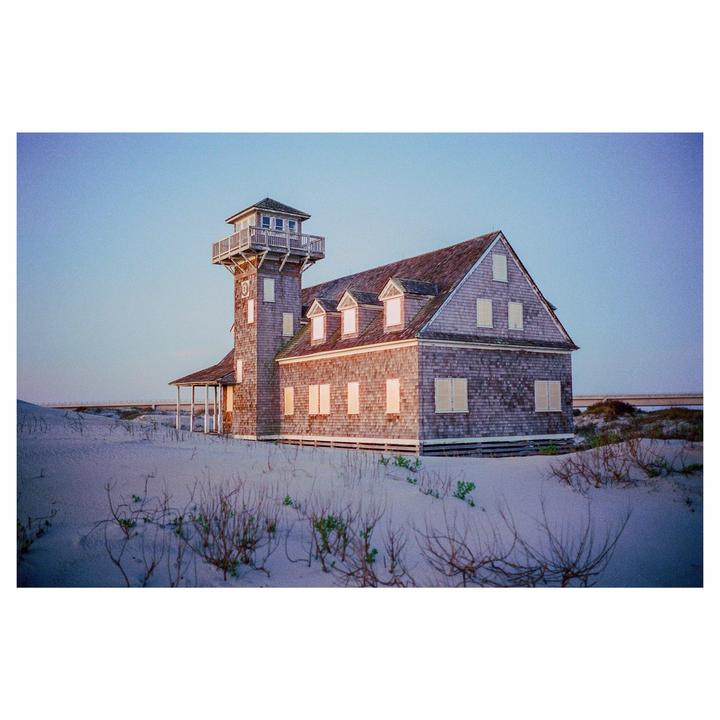 Leica M5, Voigtlander Ultron 35mm f2, Cinestill 800t