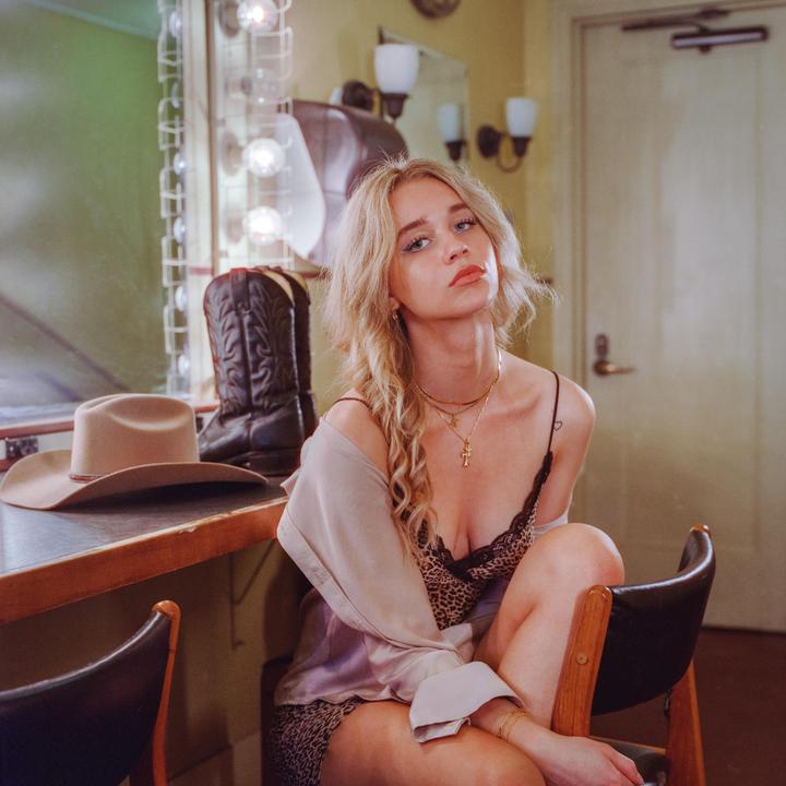 Backstage with Kendal // Hasselblad 503cw 80mm 2.8 // Cinestill 800T