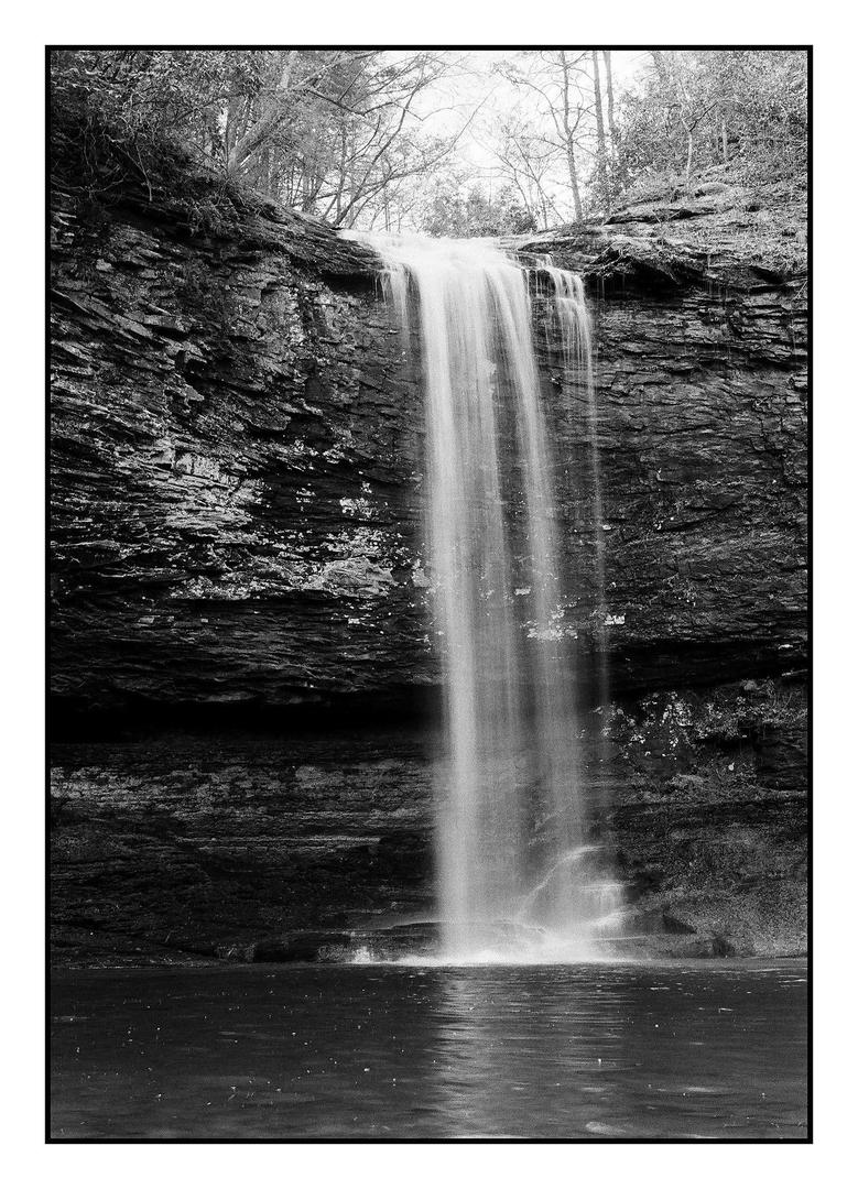 Cherokee and Hemlock Falls on Ilford HP5 Plus 400, shot with ilford hp5 plus