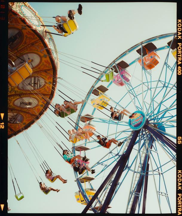 Santa Cruz · Mamiya 7ii 80MM · Kodak Portra 400