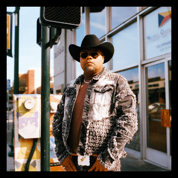 Harman Phoenix 200 120 Hasselblad 500CM 80 2.8 [Walnut Creek California USA]