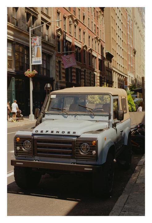 [Kodak Gold 200/Nikon FE2] First time shooting film, got 2 good shots out of 36 🤣