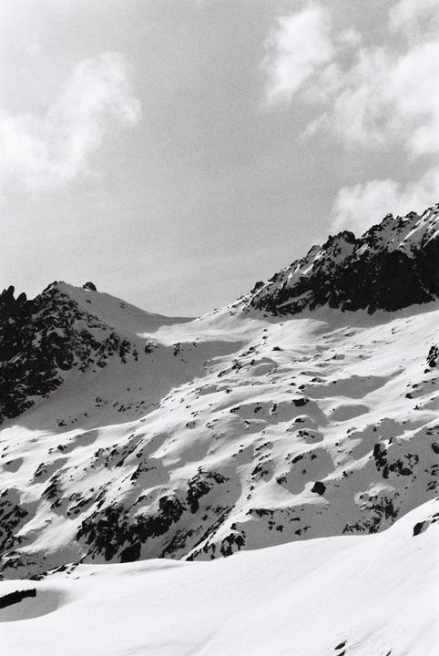 Critique Wanted: Dolomites ski trip [Canon Sure Shot Zoom XL, built-in 39-85mm, Rollei Infrared 400]