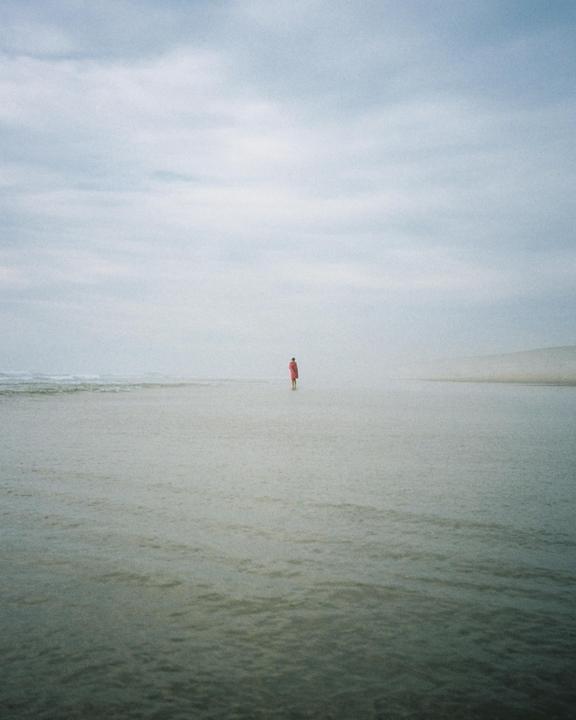 Home 🌊 - Yashica T4 / 35mm f3.5 / Portra 400.