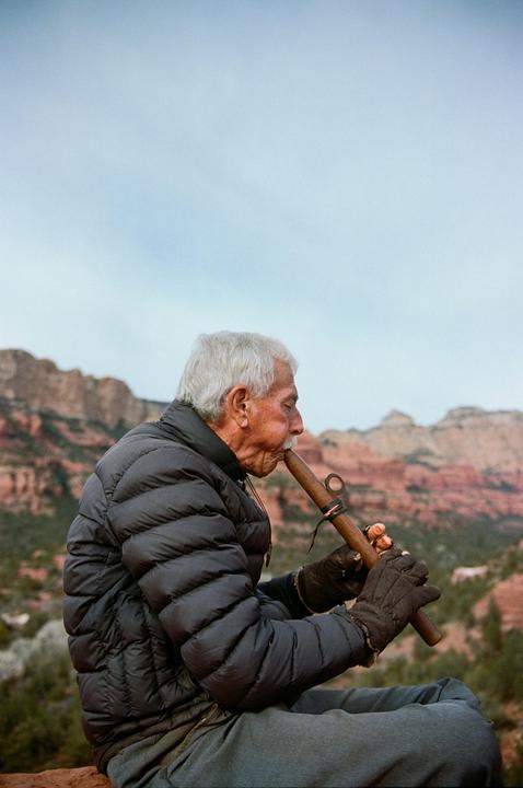 Navajo Flute | Nikon F3HP | Nikkor 35-70mm f/3.5 | Portra 400