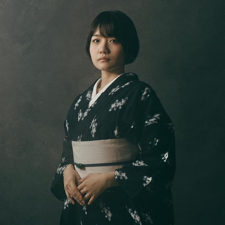 Misa [Hasselblad 500CM/80mm f2.8/Portra 400]