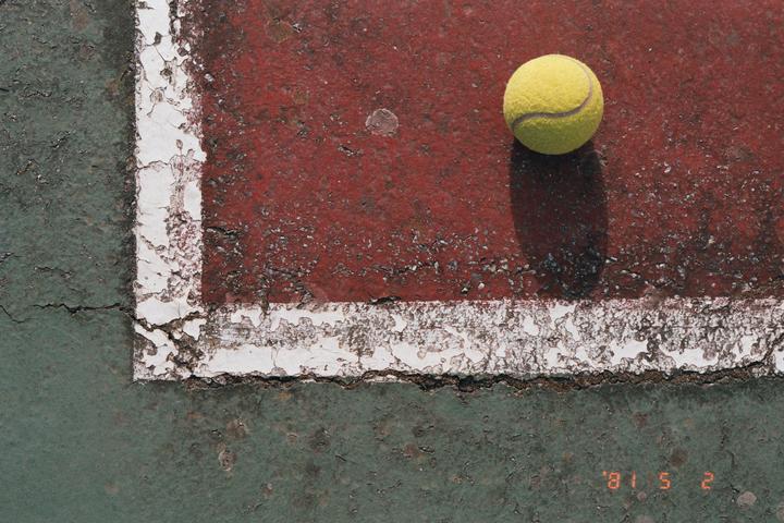 Tennis ball - Canon T70 & Expired Fuji Superia 200