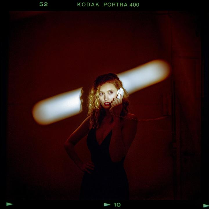 Lisa Otto | Kiev 6C with a 80mm | Kodak Portra 400