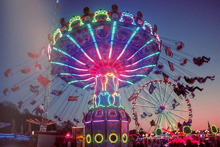 My favourite ride to take photos of at the fair [Minolta XG-M - Kodak Ultramax]