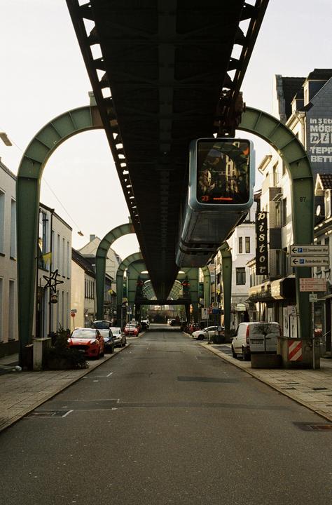 Wuppertal, Germany | Rollei 35T | Tessar 40mm | Kodak Ultramax 400