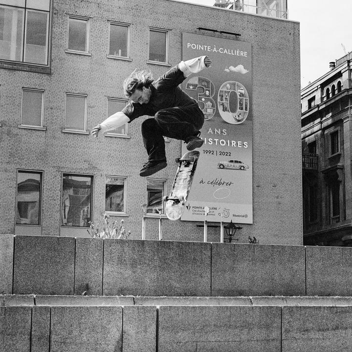 Montreal [Minolta XD-5, 50mm, Ilford HP5]