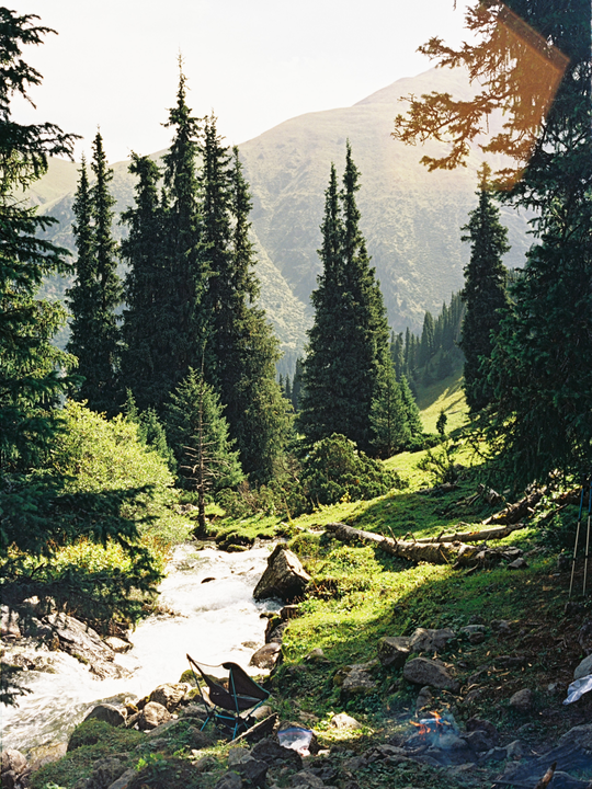 Kyrgyzstan [Konica C35 FD, 38 mm/f1.8, Kodak Ektar 100]